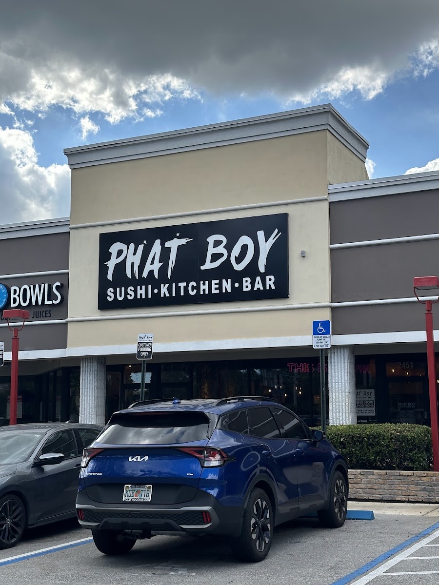 Phat Boy Sushi, Kitchen & Bar - Davie